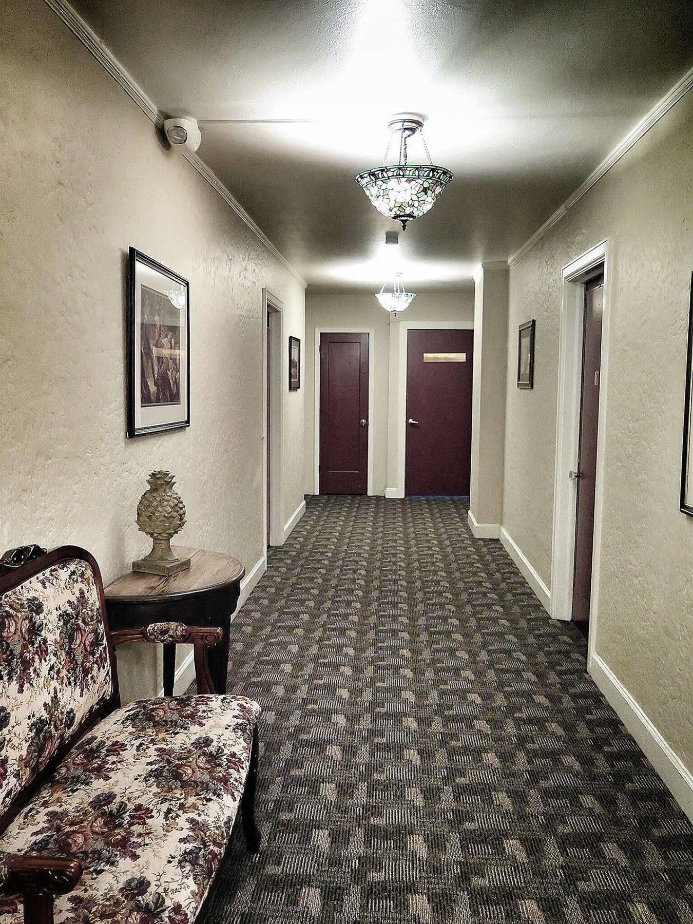Inn At Queen Anne Сиатъл Екстериор снимка