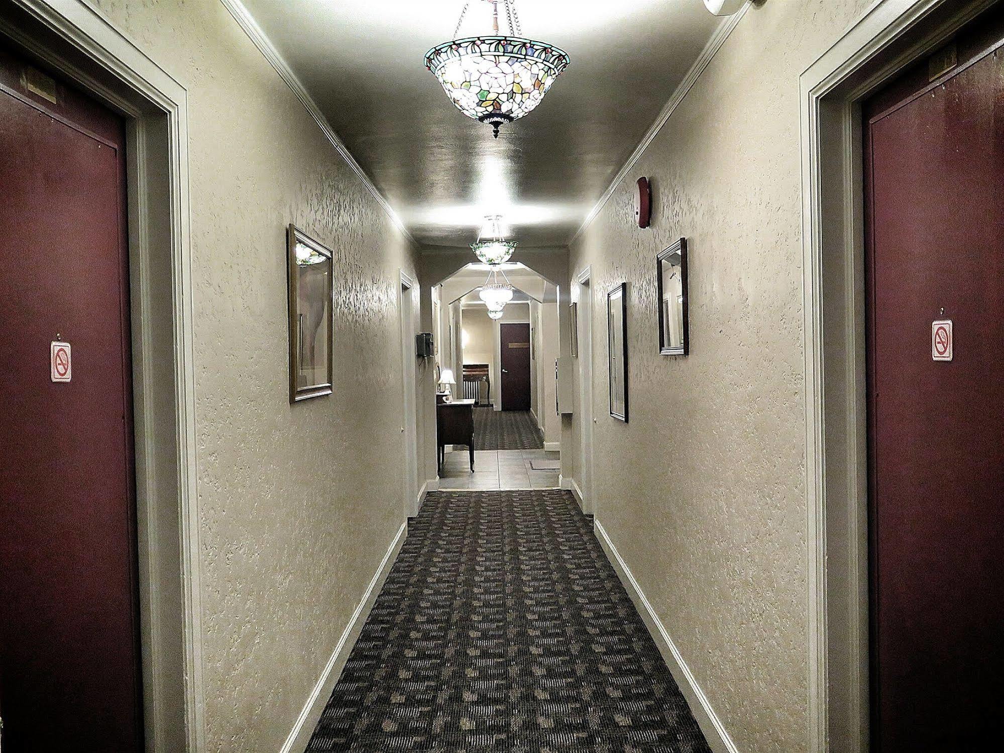 Inn At Queen Anne Сиатъл Екстериор снимка